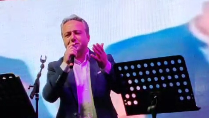 Ali Gündüz Serik’te Binlerce Sevenini Coşturdu, Atatürk’ün Gelişinin 94. Yılı Coşkusuyla