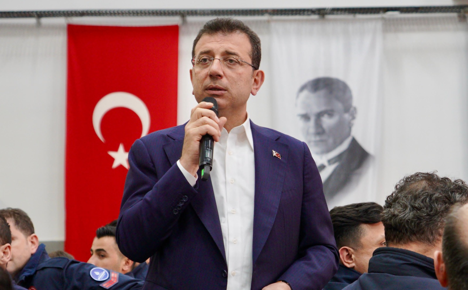 BAŞKAN İMAMOĞLU, İSTANBUL’UN 3000 İTFAİYE ERİNE İHTİYACI VAR