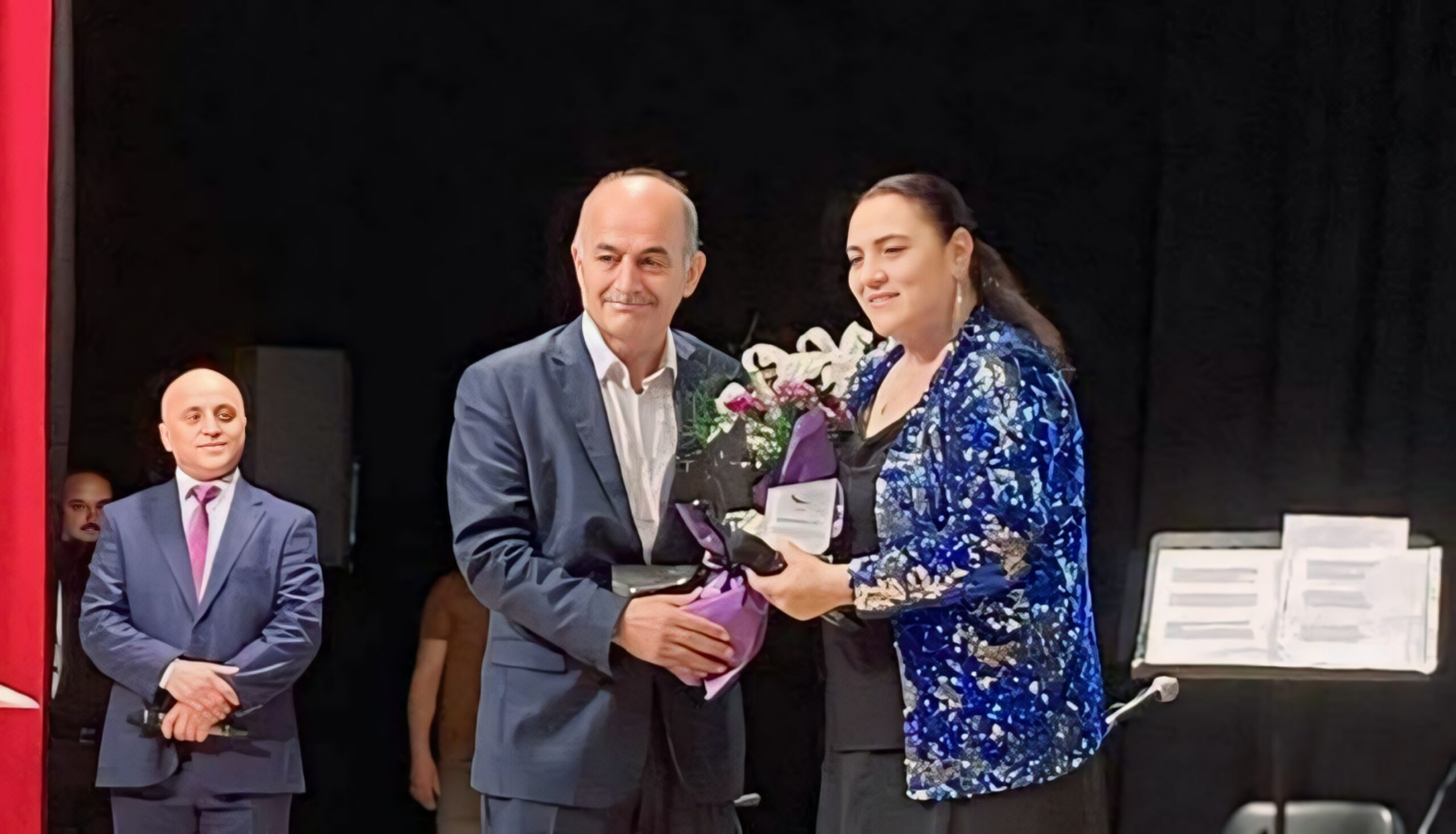 Göksu Sürücü Kursu ve Muhtar Nilüfer Kanteki’in Katkılarıyla “Bir Mum, Diğer Mumu Tutuşturunca Işığın Bir Şey Kaybetmez” Konseri ve Halk Oyunları Etkinliği Gerçekleştirildi