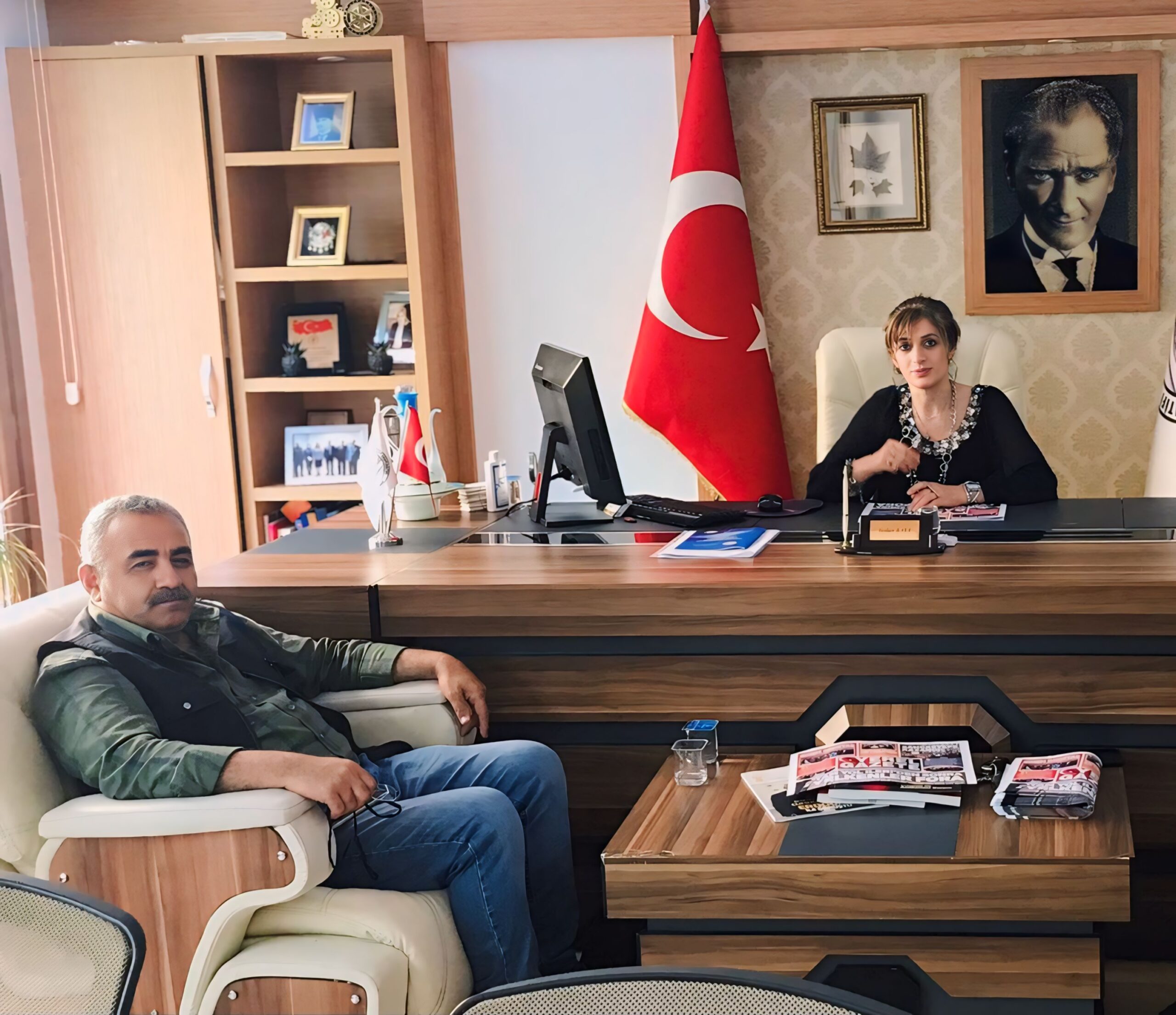 HABERMAX Bölge Muhabiri Durmuş Acar Üsküdar Esnaf ve Sanatkarlar Kredi ve Kefalet Kooperatifi Başkanı Terlan Kaya’yı Ziyaret Etti”