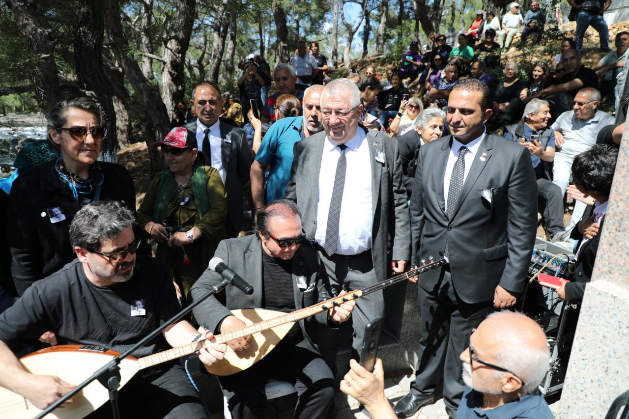 Edremit Belediyesi Ali Ekber Çiçek’i andı