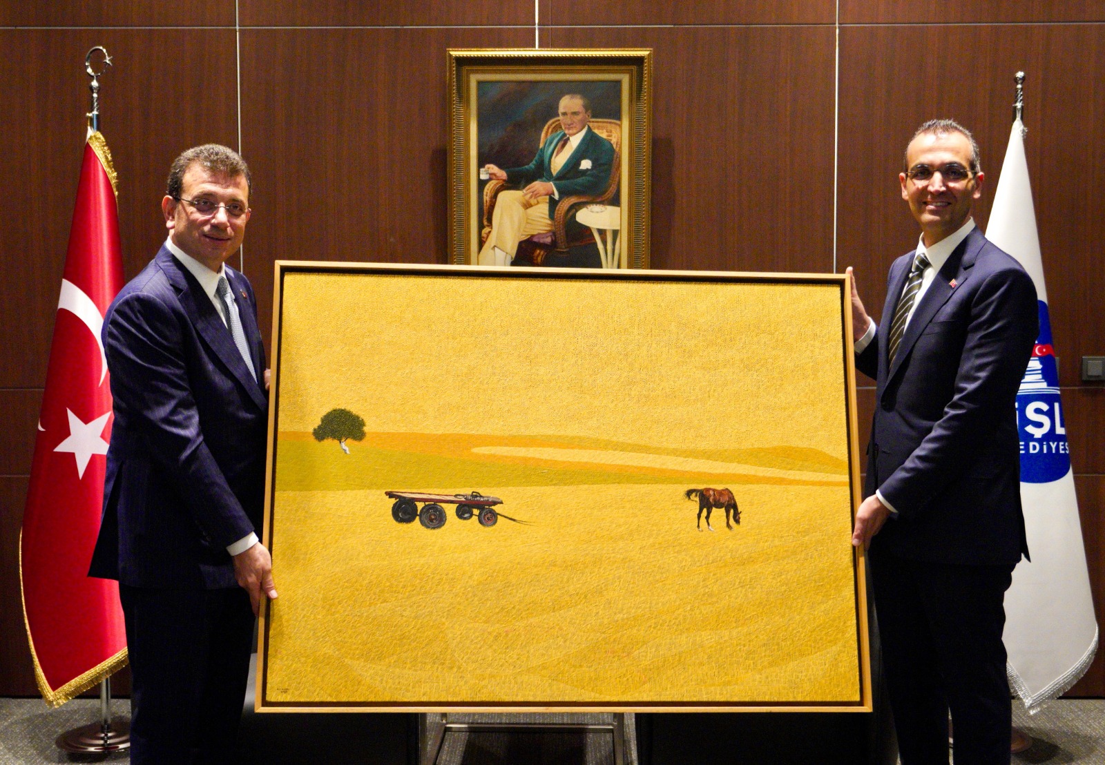 İBB Başkanı Ekrem İmamoğlu, Şişli’nin çiçeği burnunda Belediye Başkanı Emrah Şahan’a tebrik ziyaretinde bulundu. 