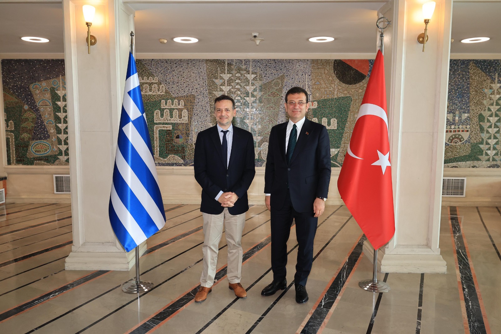 ATİNA BELEDİYE BAŞKANI DOKUS’TAN İMAMOĞLU’NA TEBRİK ZİYARETİ