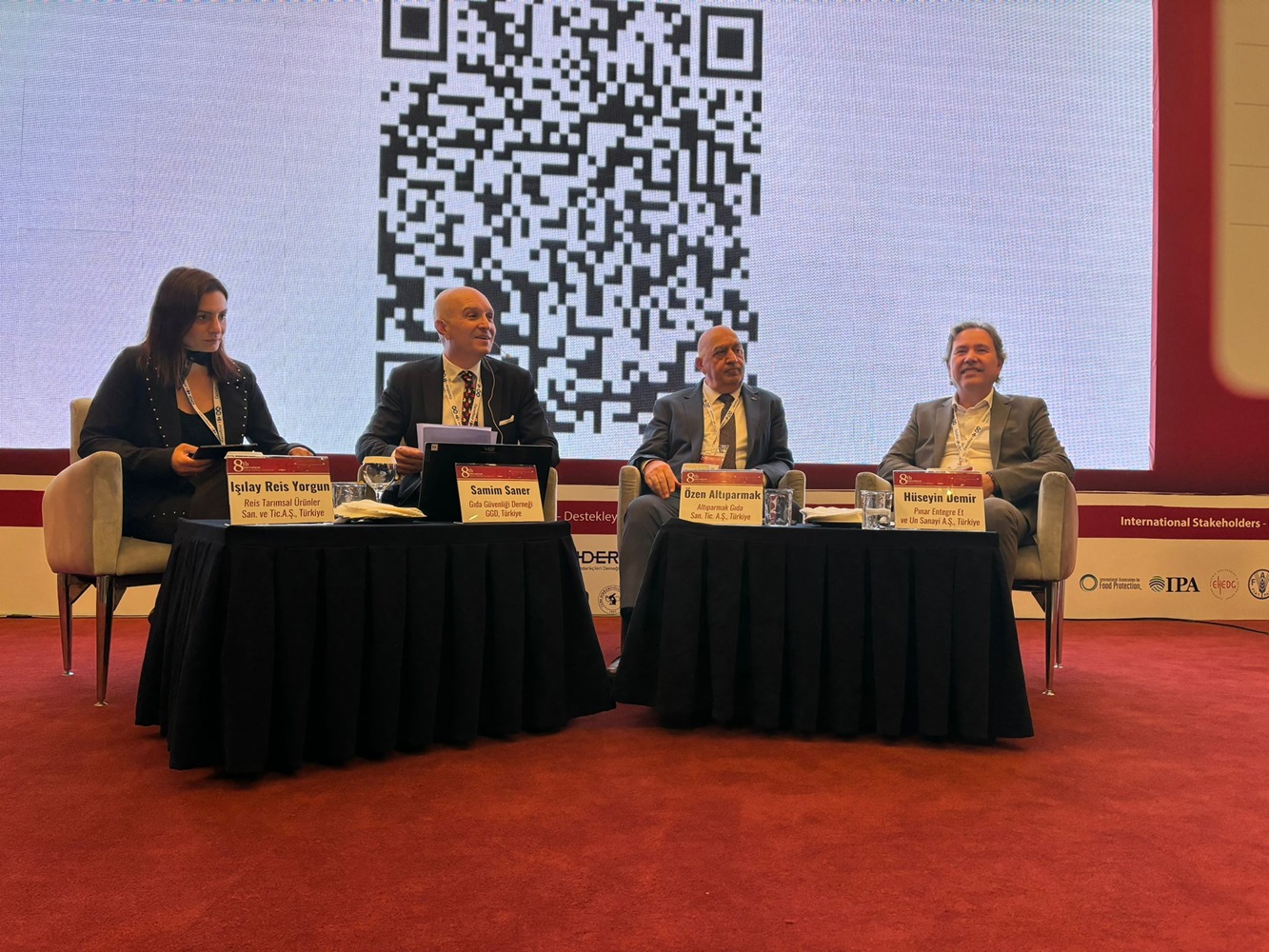 “Gıda Güvenliği ve Şeffaflıkta Liderlik: Balparmak’ın Öncülüğü”