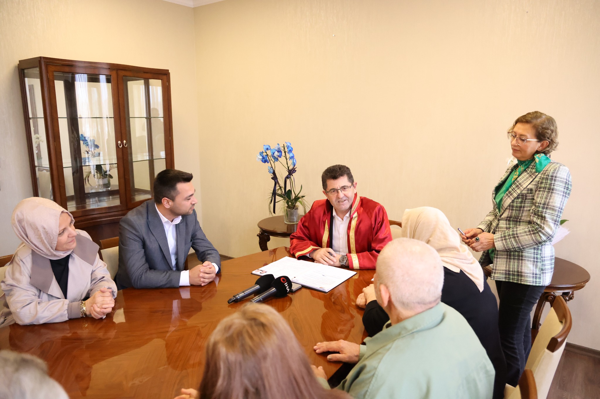 Çekmeköy Belediye Başkanı Orhan Çerkez, 22 Yıl Sonra Birleşen Şıkoğlu Çiftinin Nikahını Kıydı