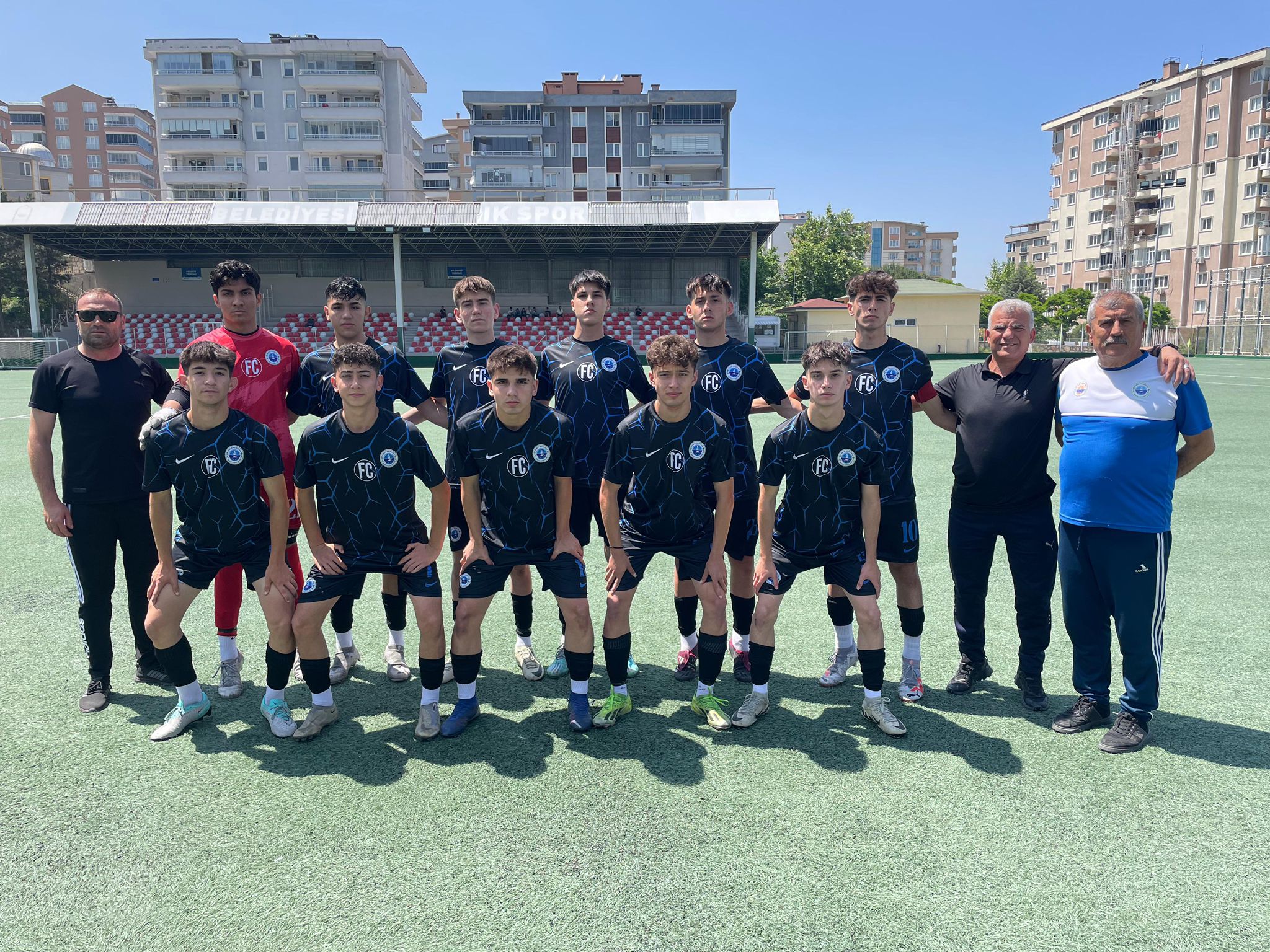 Gemlik Belediyespor U-17 Takımı Şampiyonluğu Garantiledi