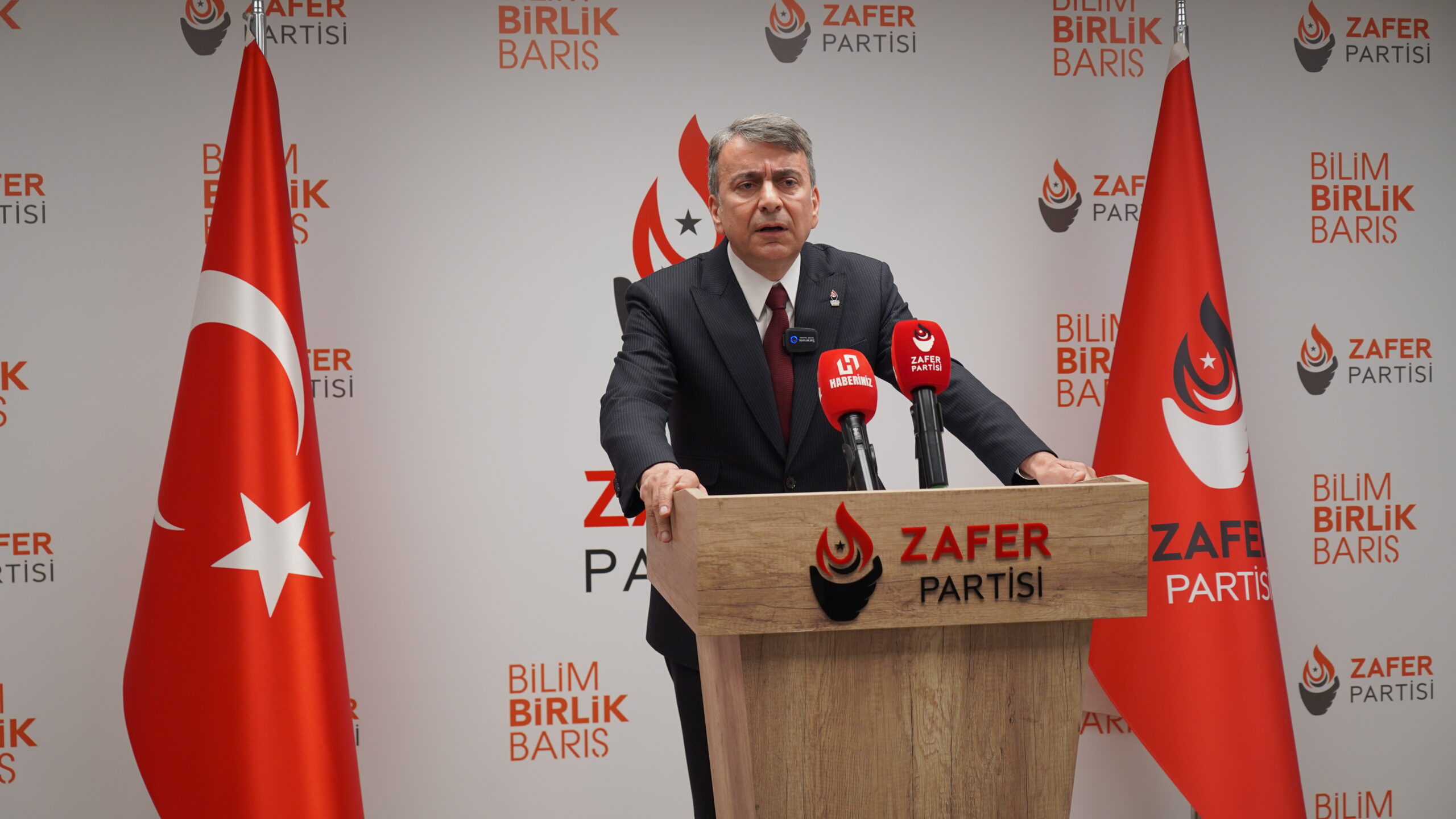 Azmi Karamahmutoğlu: Sinan Ateş Cinayeti: Adaletin Gecikmesi ve Siyasi İhtimaller