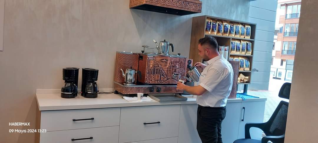 Çekmeköy Belediye Başkanı Orhan Çerkez, Vatandaş Memnuniyetini Artırmaya Yönelik Yeni Bir Adım Attı