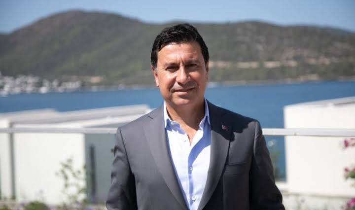 Muğla Büyükşehir Belediye Başkanı Ahmet Aras’tan net yanıt: “Baba ocağımızı terk etmeyeceğiz”