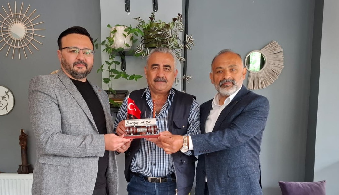 Çekmeköy Siyasetinin Önemli İsimleri Basınla Buluştu: Serkan Çelikel ve Lütfü Tiryakioğlu”