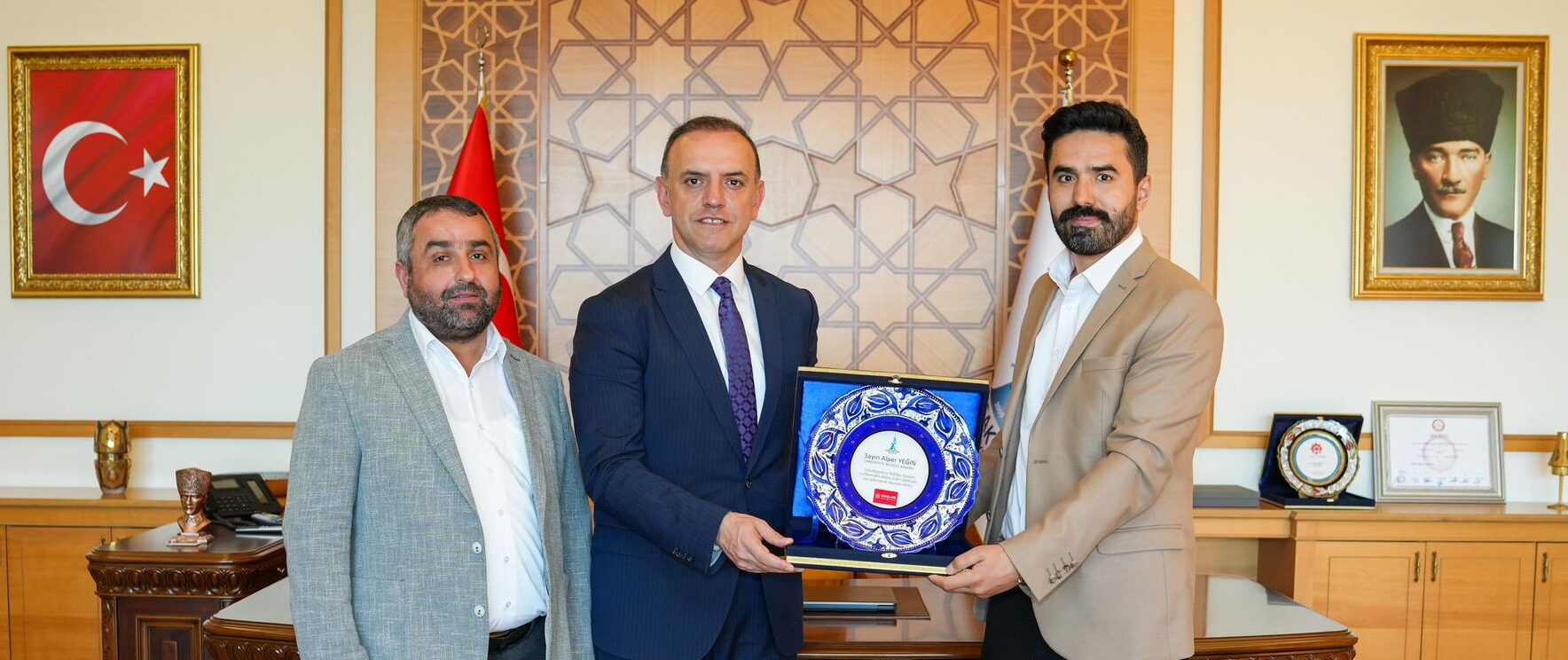 Mehmet Koç, Sancaktepe Belediye Başkanı Alper Yeğin’e Hayırlı Olsun Ziyaretinde Bulundu