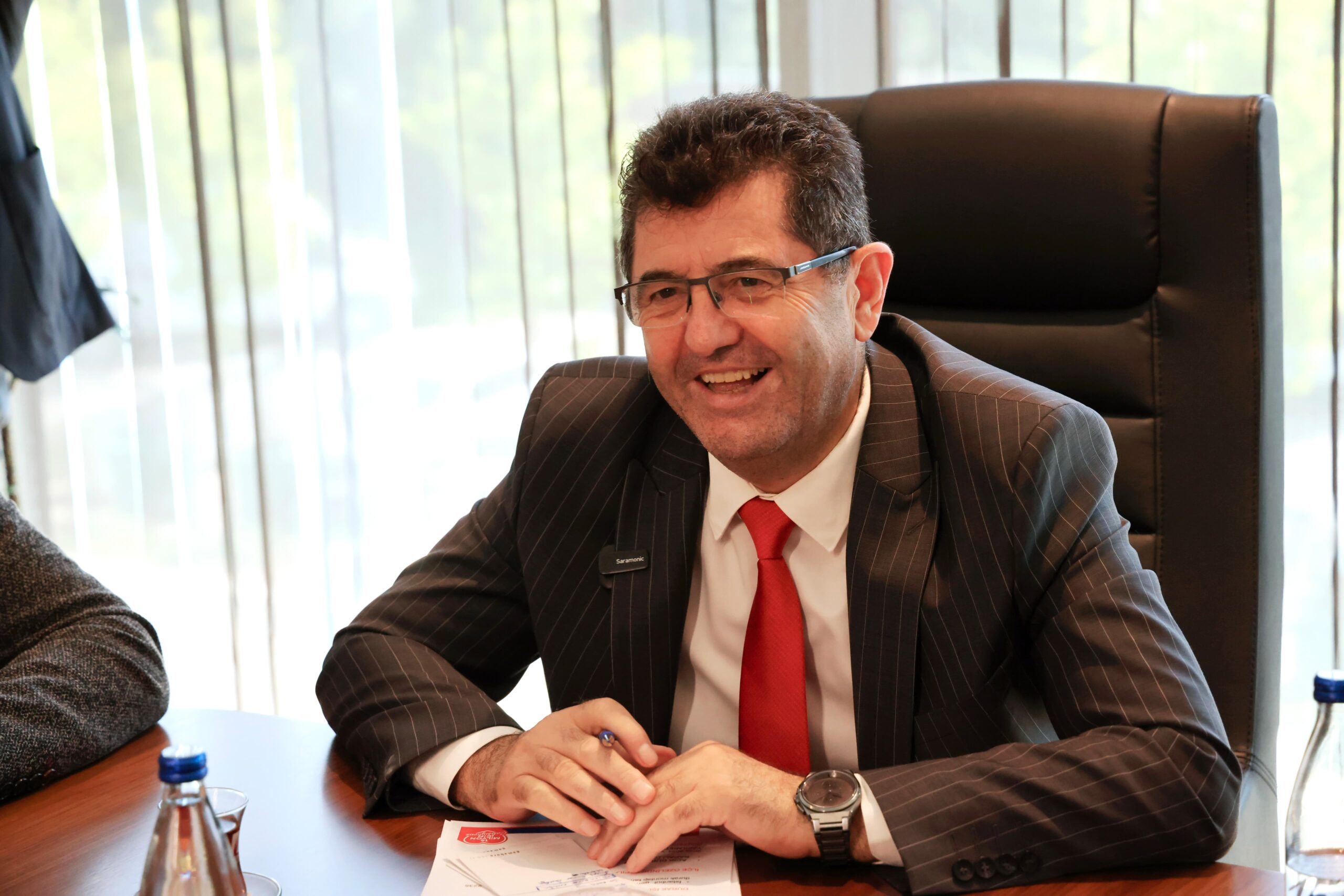 Çekmeköy Belediye Başkanı Orhan Çerkez, Mahalle Muhtarlarıyla Buluşarak Sorunları Dinledi ve Çözüm Üretti