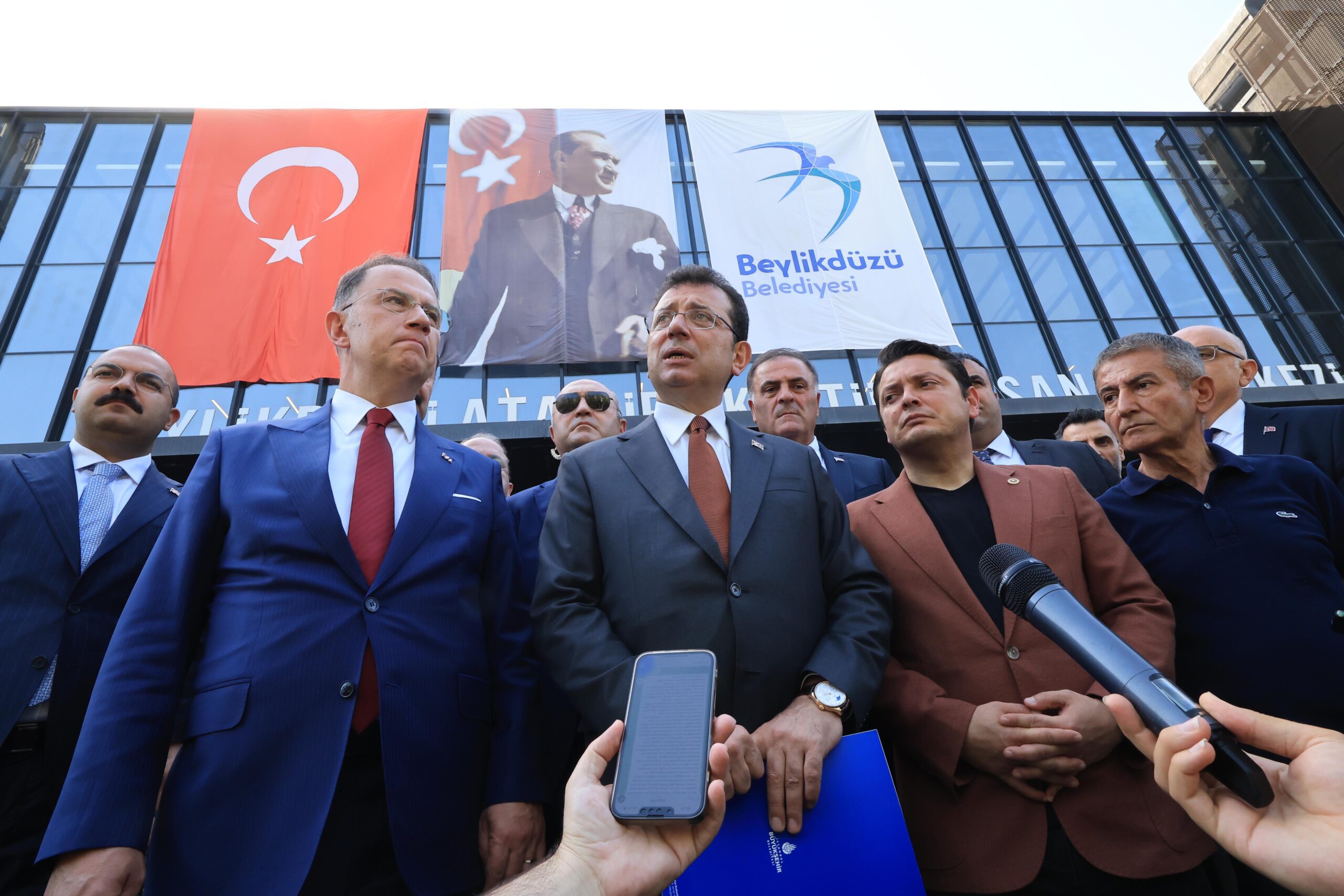 Başkan İmamoğlu’ndan ‘Kayyum’ Tepkisi: ‘Kayyum’ Denen Garabete Başından Beri Karşı Olan Birisiyim