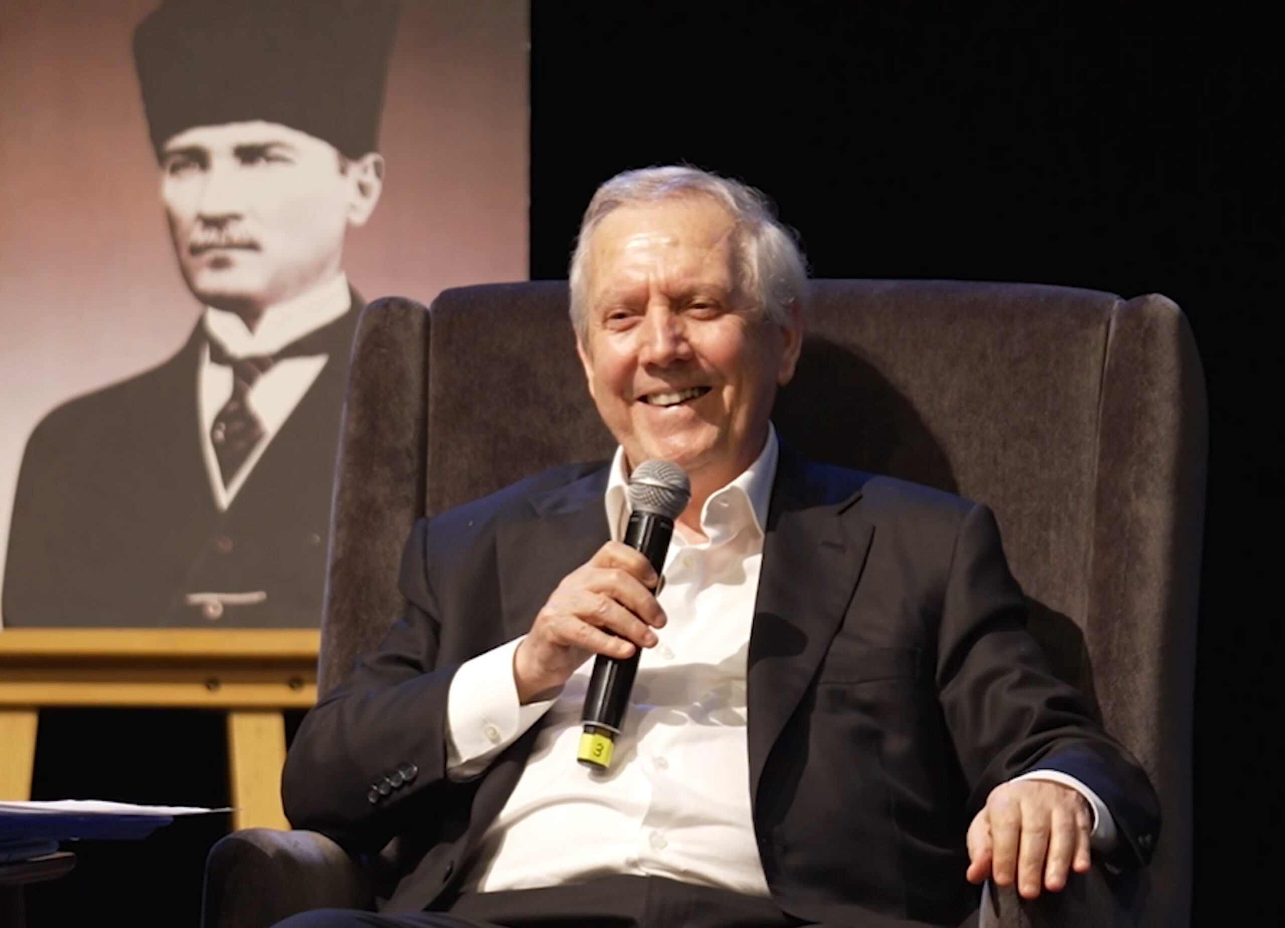 Aziz Yıldırım, “Yenilendim, sıfır kilometre geldim!”