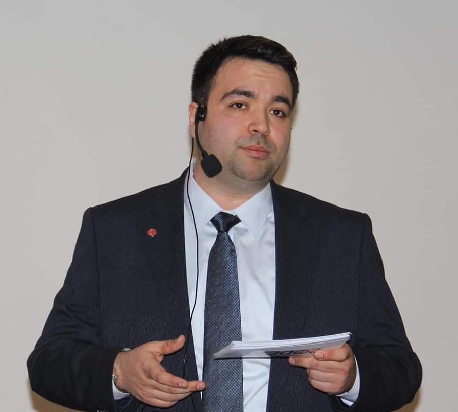 CHP’li Rasim Şişman’dan AKP’ye Sert Eleştiri: “Toplum Kutuplaşma İkliminden Bıktı”