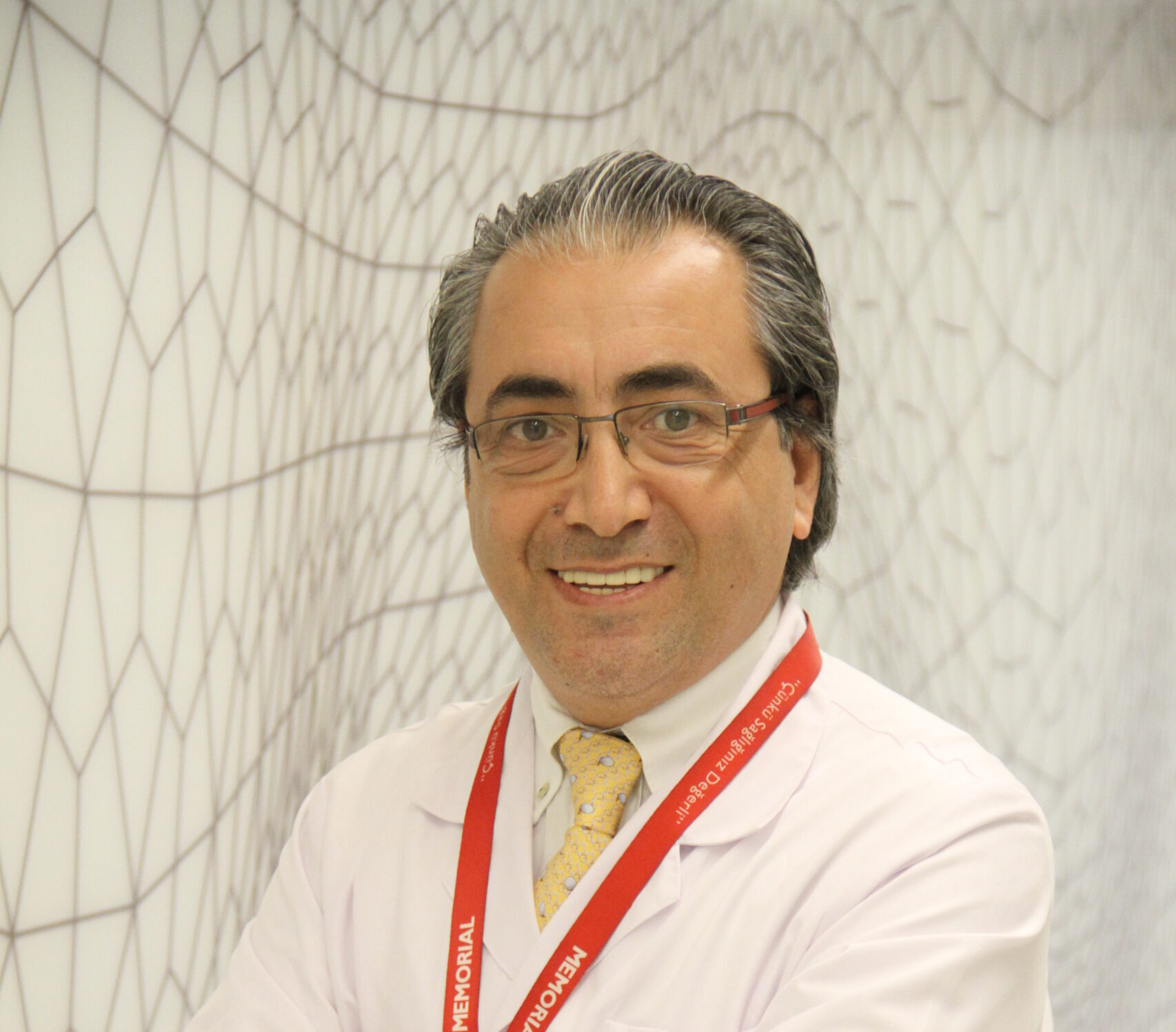 TÜYLÜ HÜCRELİ LÖSEMİNİN 11 BELİRTİSİNE DİKKAT!