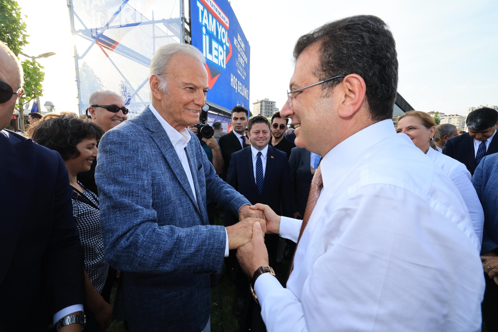 İMAMOĞLU: YEŞİL ALANI BETONA, RANTA DEĞİL; İNSANLARIN KULLANIMINA AÇMAYA DEVAM EDECEĞİZ…