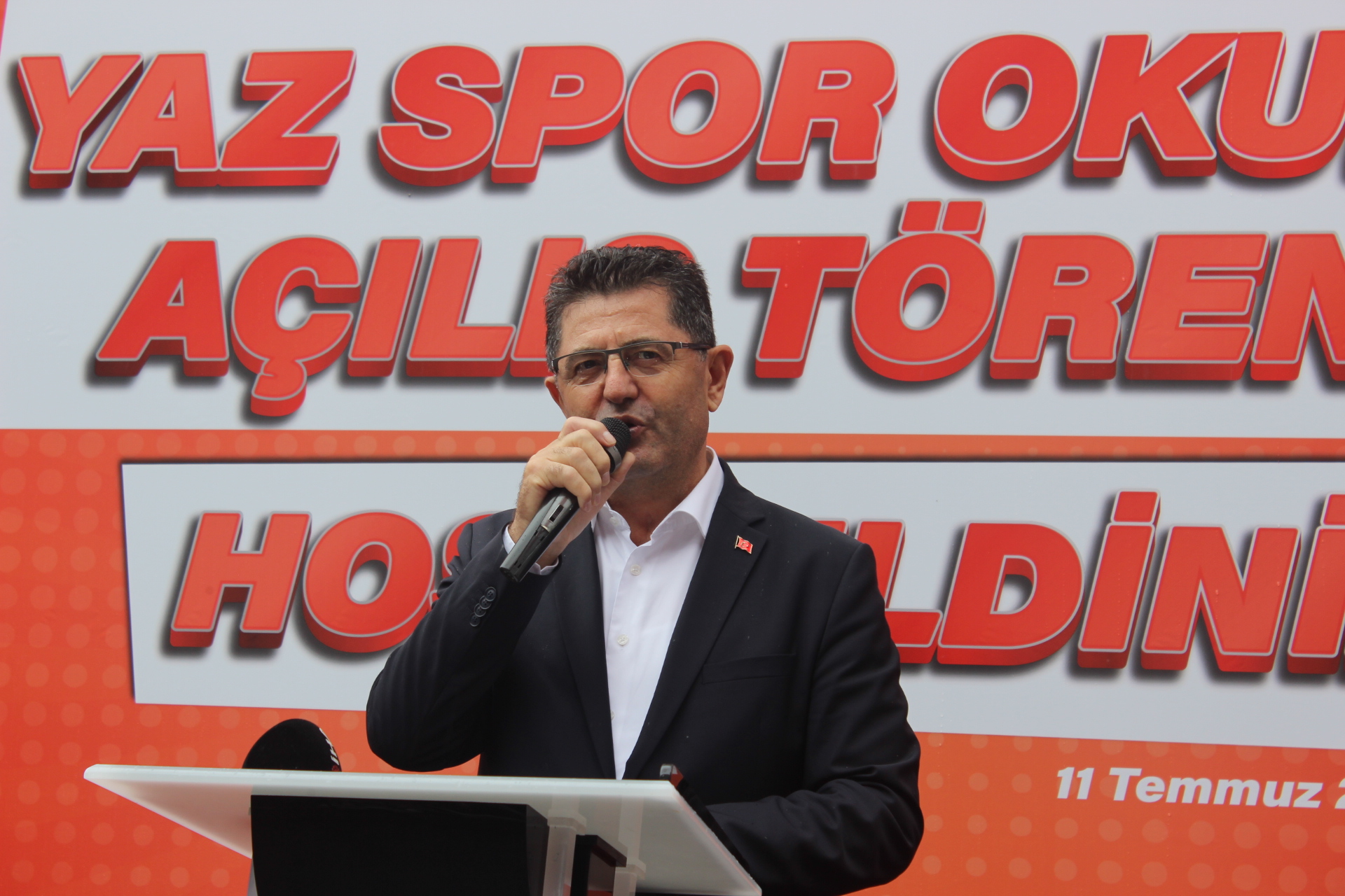 Çekmeköy’de Yaz Spor Okulu Açılışı Coşkuyla Gerçekleştirildi