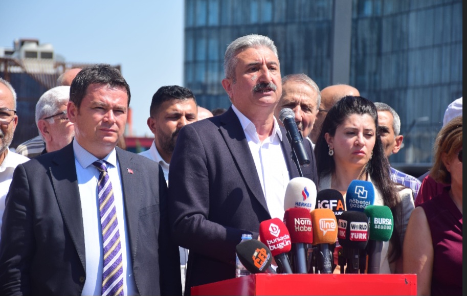 CHP’Lİ YEŞİLTAŞ,  “EĞİTİM SİSTEMİ NİTELİĞİ YERLE BİR EDİLDİ”