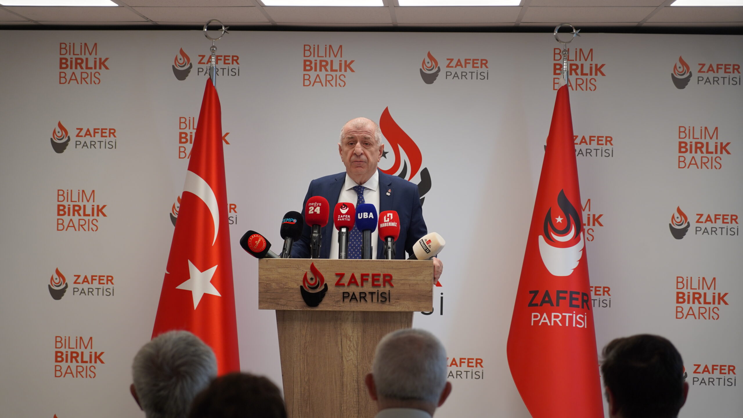 ÜMİT ÖZDAĞ SAMSUN’DAN SESLENDİ: “ZAFER TÜRK GENÇLİĞİNİN OLACAK!”
