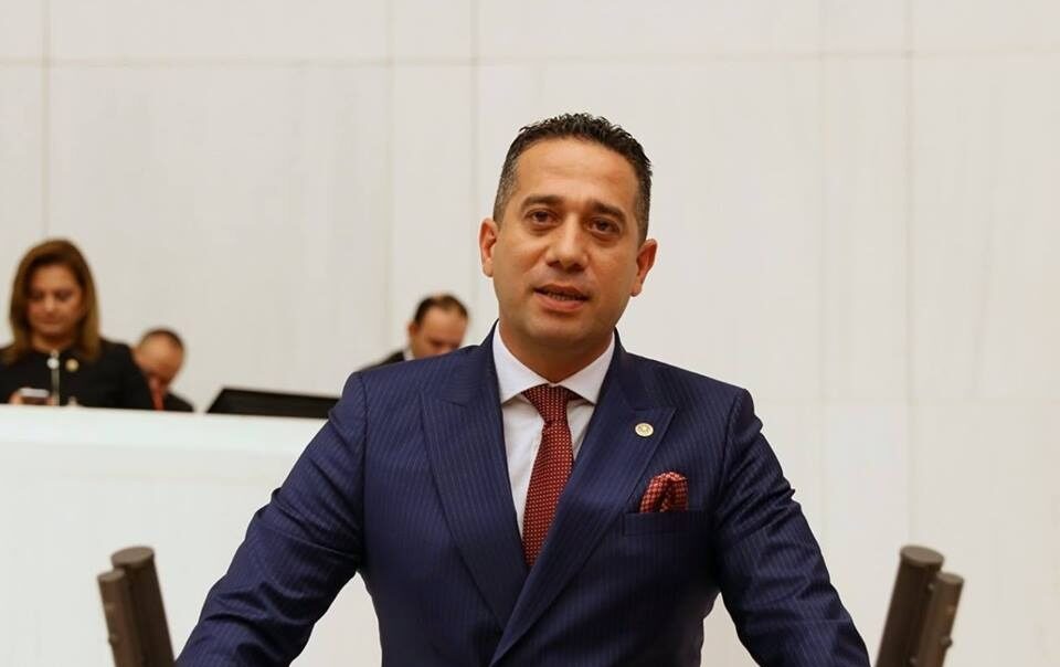CHP'DE DİSİPLİN KRİZİ BÜYÜYOR: ALİ MAHİR BAŞARIR'DAN YÖNETİME SERT TEPKİ