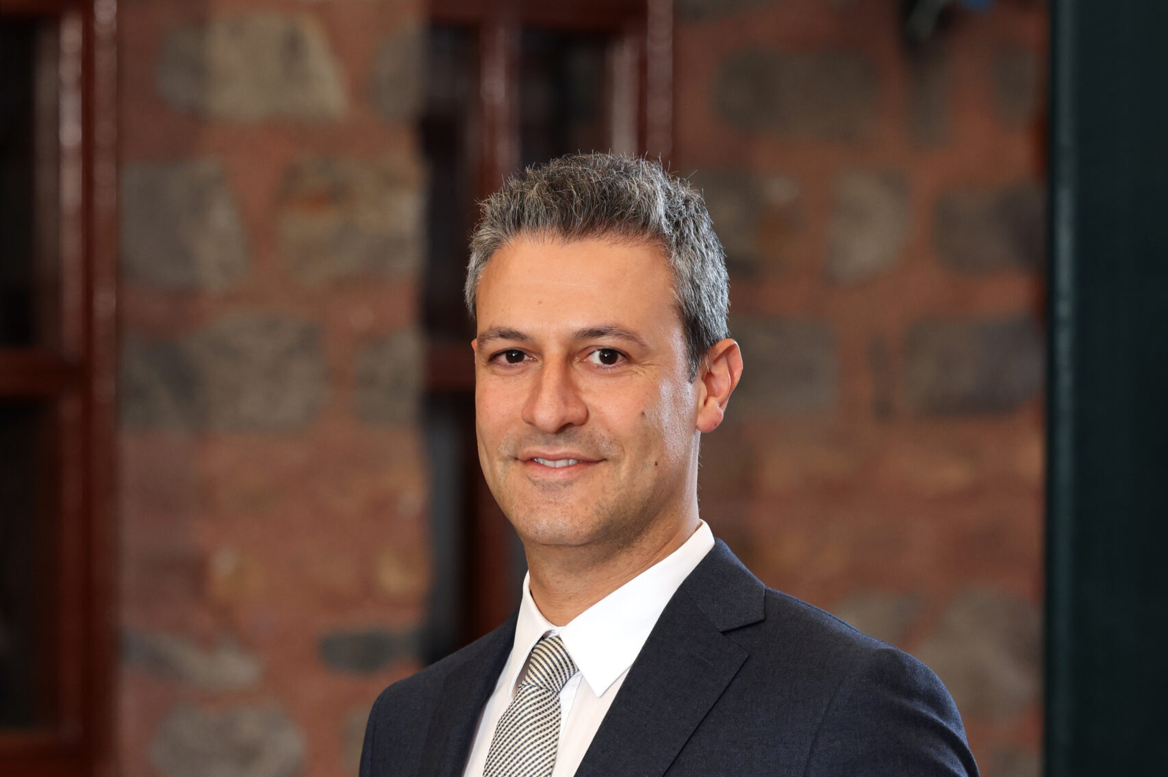 Arçelik Finansman ve Mali İşlerden Sorumlu Genel Müdür Yardımcılığı görevine Koç Holding Finans Koordinatörü olarak görev yapan Barış Alparslan atandı.