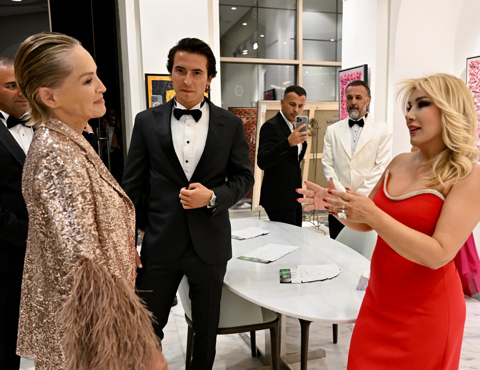 Sanat Dünyasının İki Güçlü Kadını, Golden Globe Töreninde Ödüllendirildi