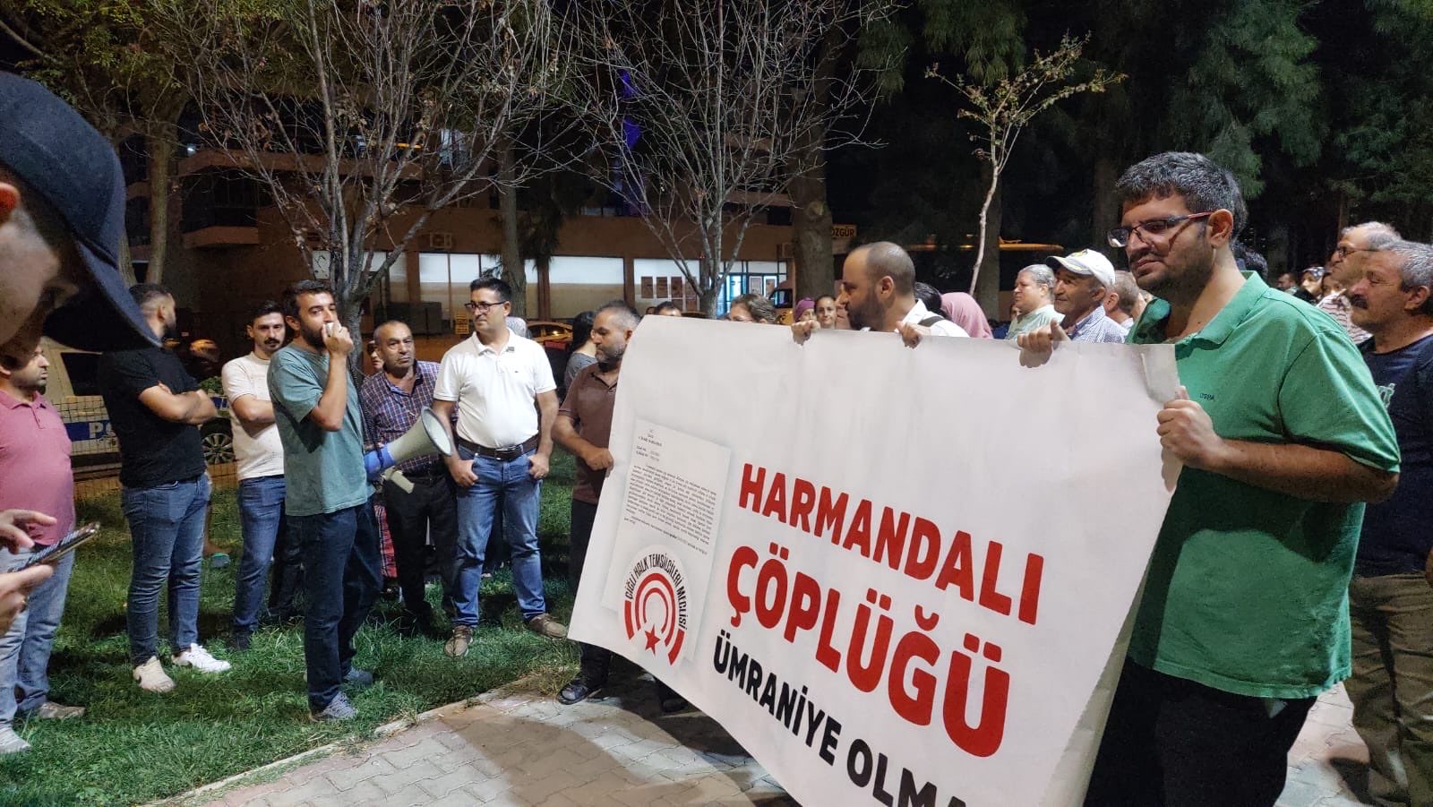Çiğli Halk Temsilcileri Meclisi “Harmandalı çöplüğü Ümraniye olmasın” diyerek nöbete başladı