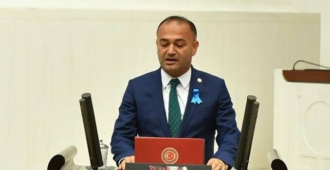 CHP Genel Başkan Yardımcısı Özgür Karaabat’tan Sosyal Medyada Tepki: “Sözün Bittiği Yerdeyiz”