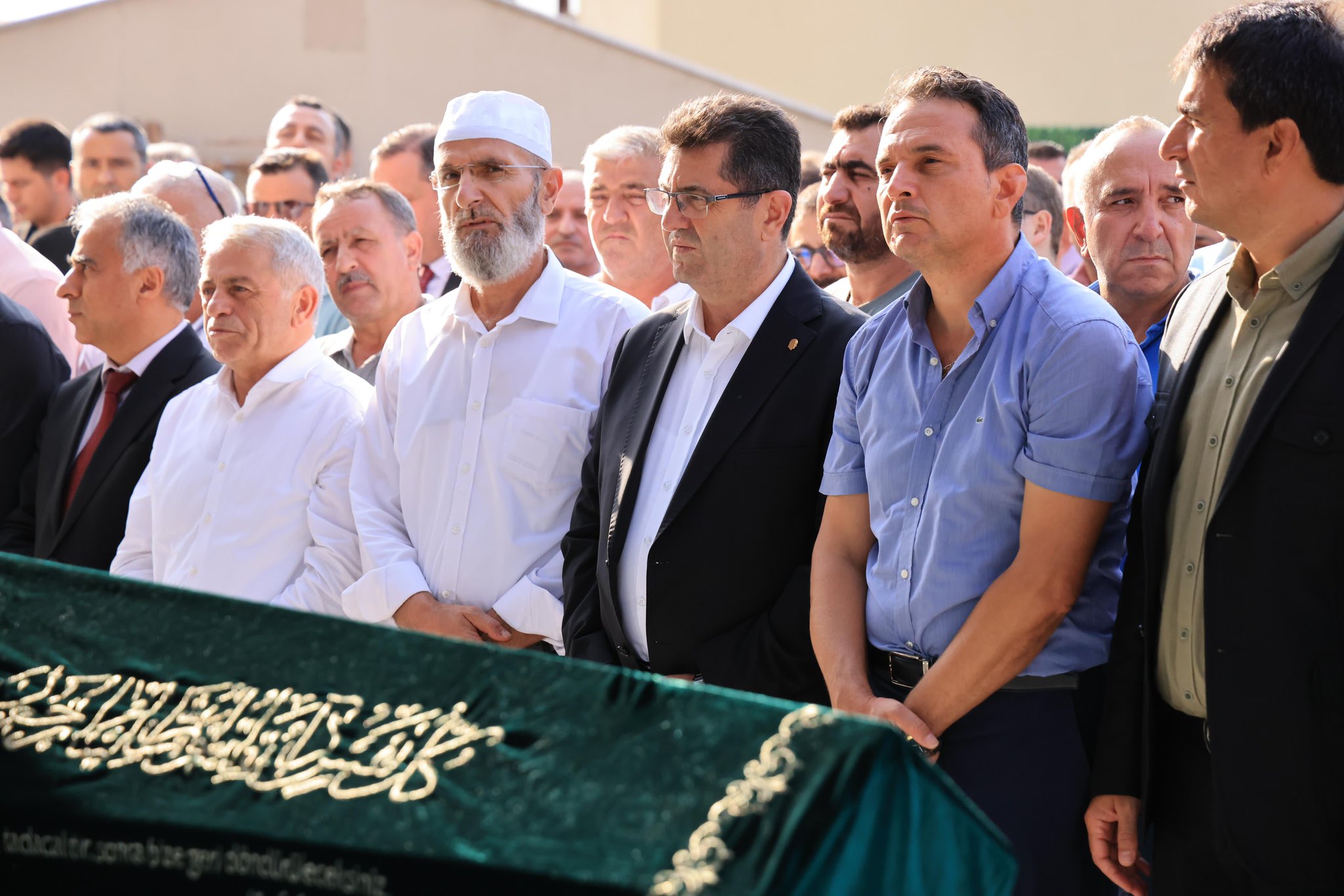 Çekmeköy ve Sancaktepe Belediye Başkanları Cenaze Namazında Bir Araya Geldi