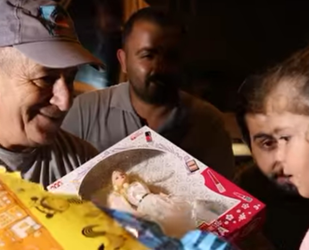 Elif Bade’nin Temizlik Çalışanlarına Her Akşam ‘Kolay Gelsin’ Dediği Güzel Jest