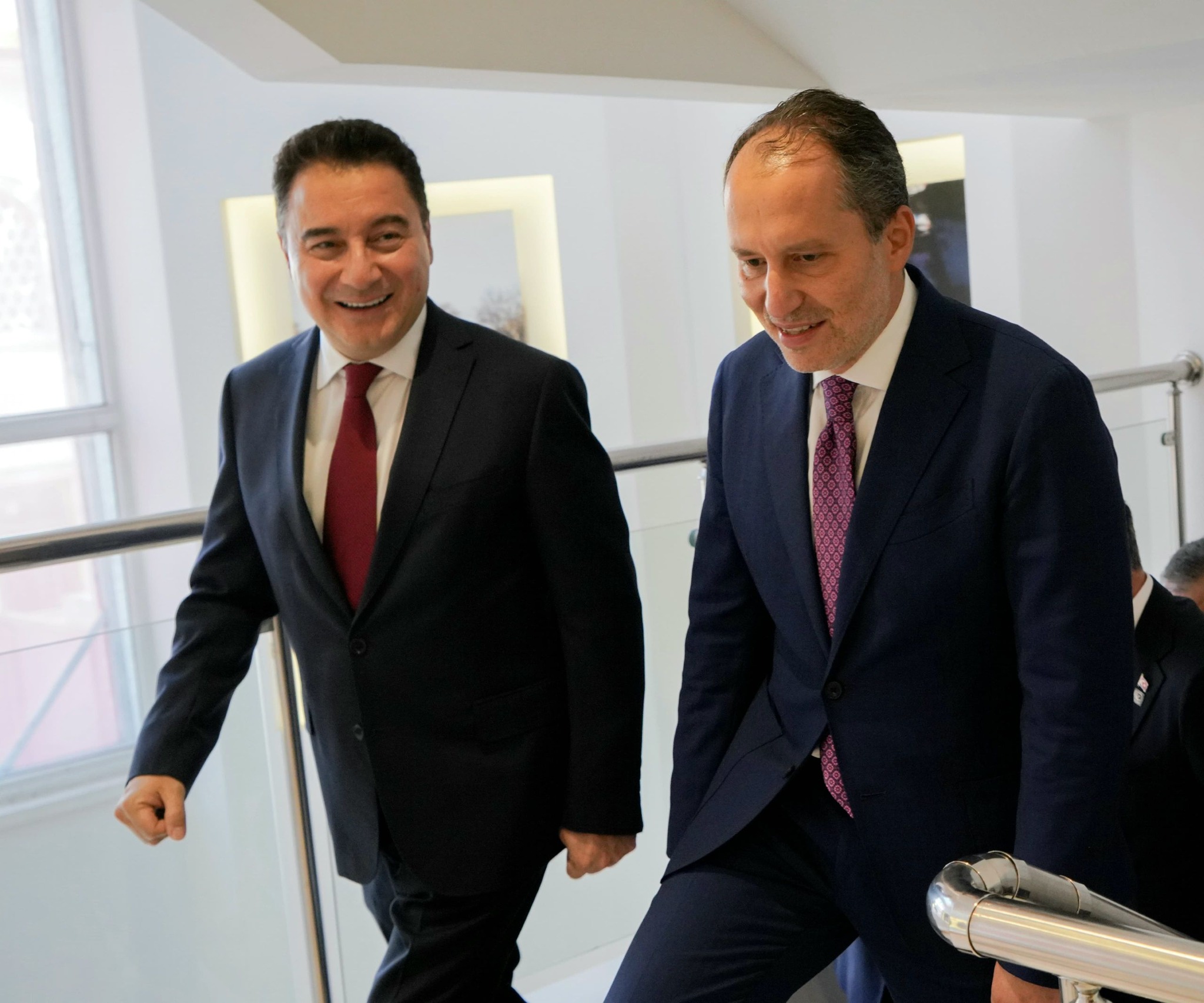 Babacan, Yeniden Refah Partisi Genel Başkanı Erbakan’ı ziyaret etti