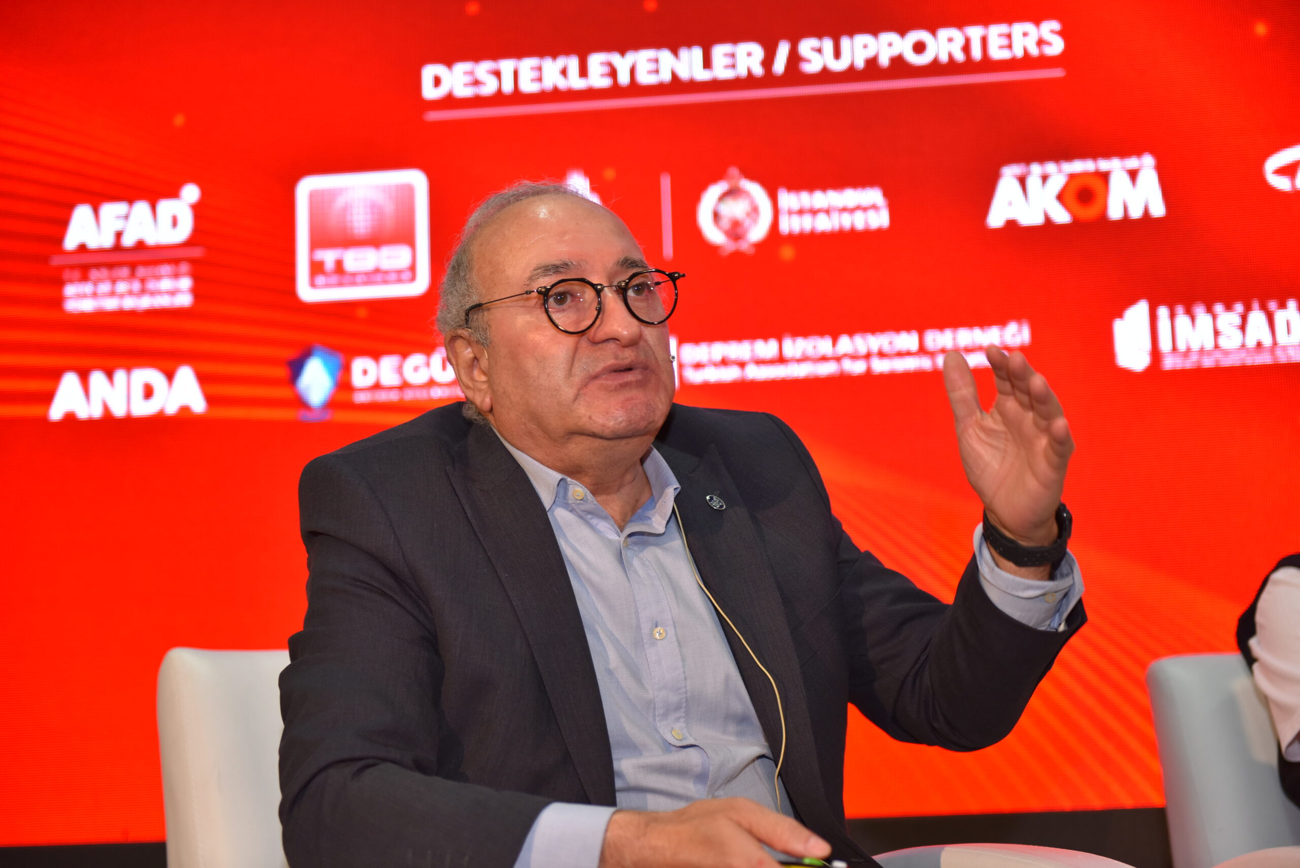 Afet yönetiminin Türkiye’deki ve dünyadaki en yetkin isimleri, NADMEX’te tecrübelerini paylaştı