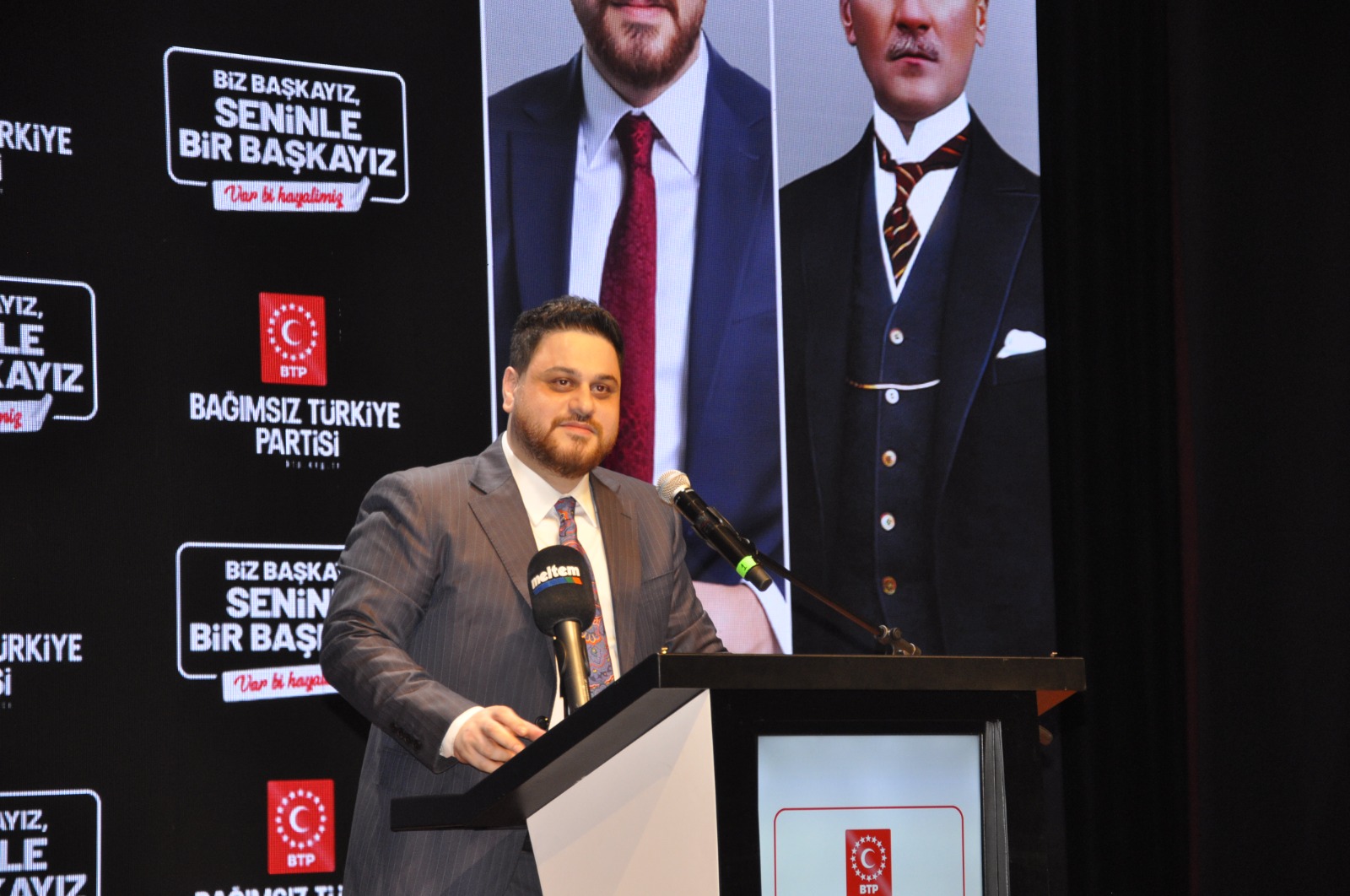 Hüseyin Baş’tan "Yeni Parti" ve Özgür Özel’e Tebrik Mesajı