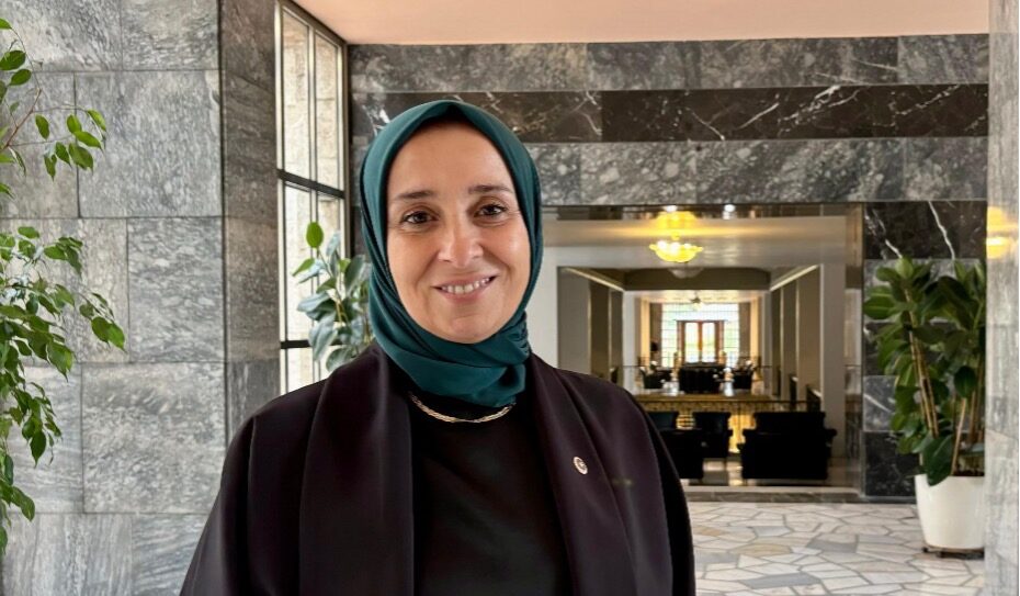 DEVA Partili Esen’den çocuklara cumhuriyet mektubu: “Bu cumhuriyet en çok senin için ‘çocuk’ bu Meclis senin!”