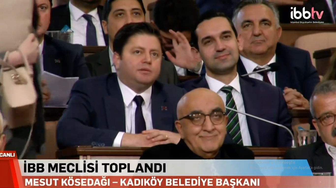 Kadıköy Belediye Başkanı Mesut Kösedağ, Yeni Belediye Binası İçin Müjdeyi Verdi