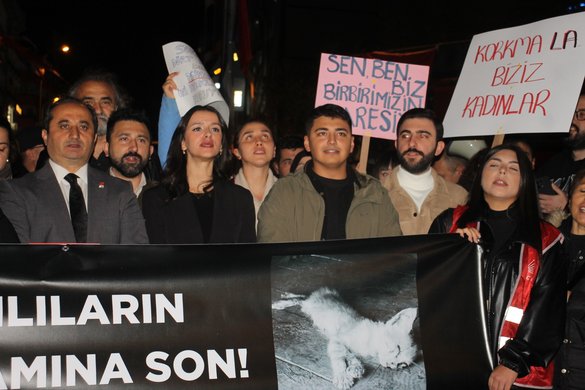 CHP Ümraniye’den Kadına Yönelik Şiddete Karşı Sert Tepki: “Adalet İçin Sessiz Kalmayacağız”