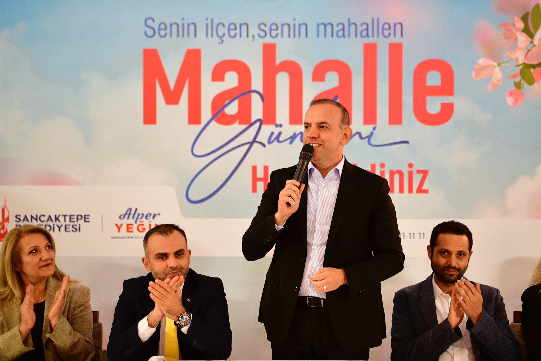 Sancaktepe Belediye Başkanı Alper Yeğin, Mahalle Toplantılarına Devam Ediyor: Eyüp Sultan Mahallesi’nde Halkla Bir Araya Geldi