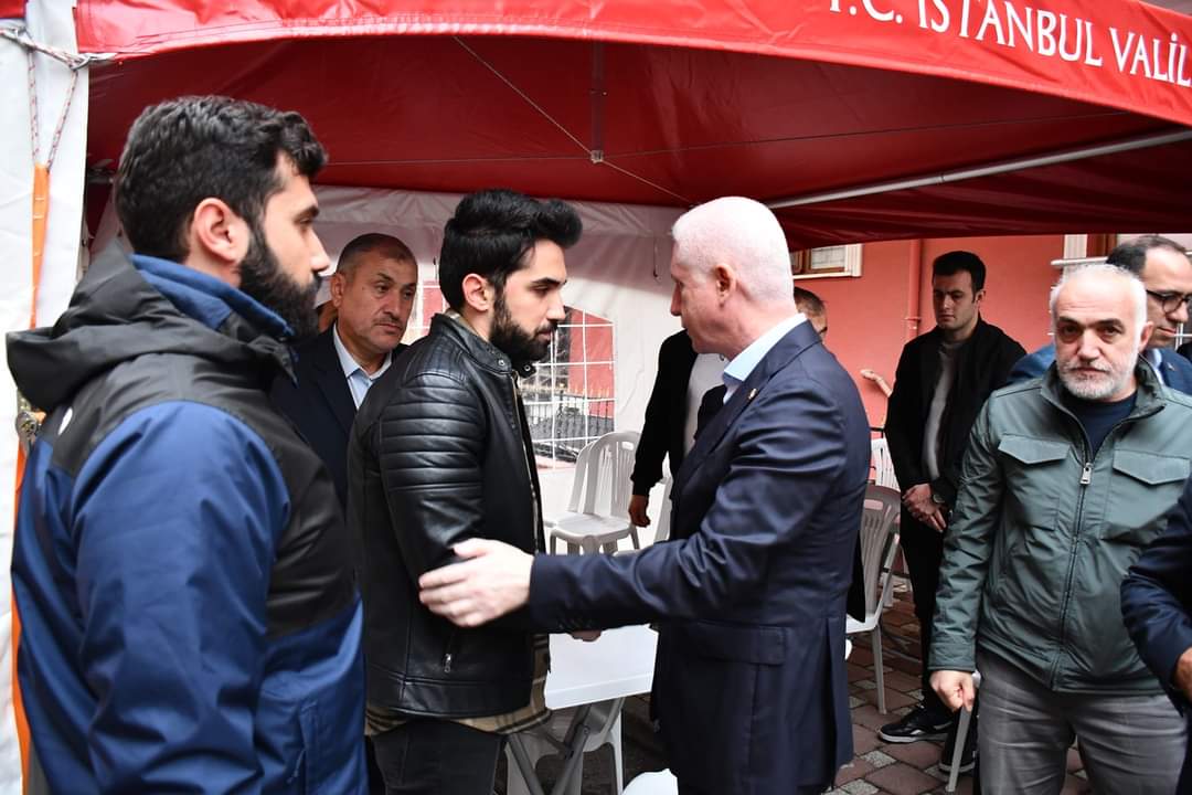 İstanbul Valisi Davut Gül, Şehit Polis Memuru Şeyda Yılmaz’ın Ailesine Taziye Ziyaretinde Bulundu