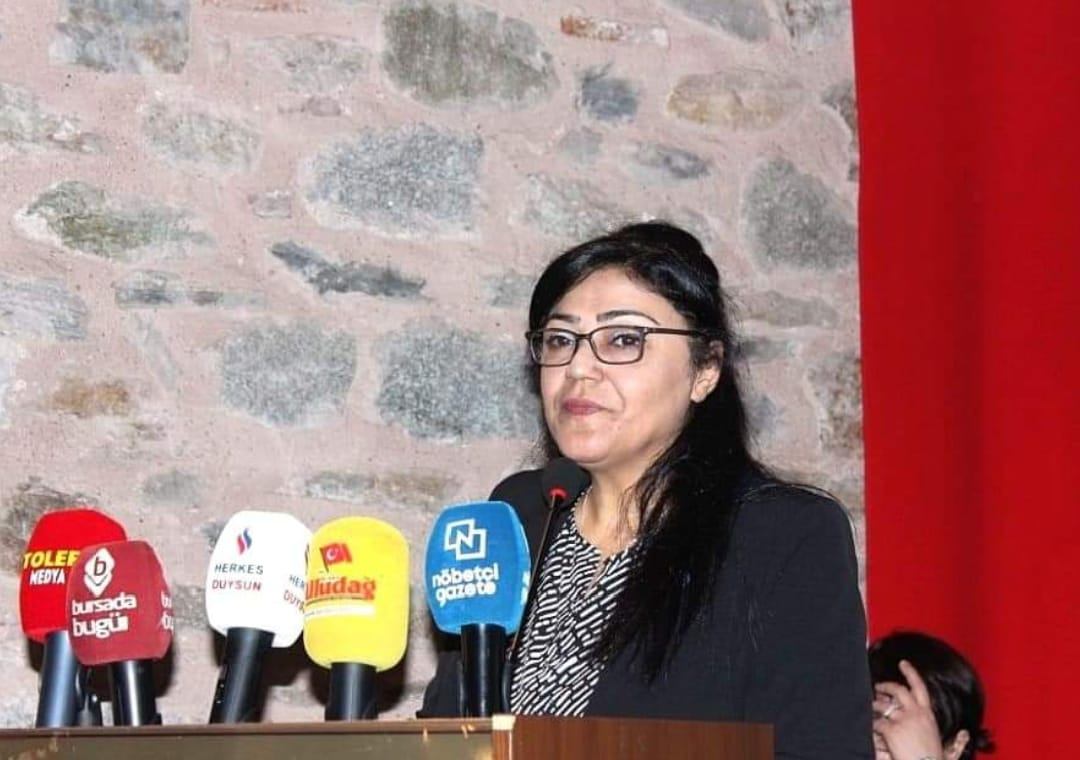 İYİ PARTİ Olarak Kadın cinayetlerinin önlenmesi için faillerin hesap vermesini istiyoruz