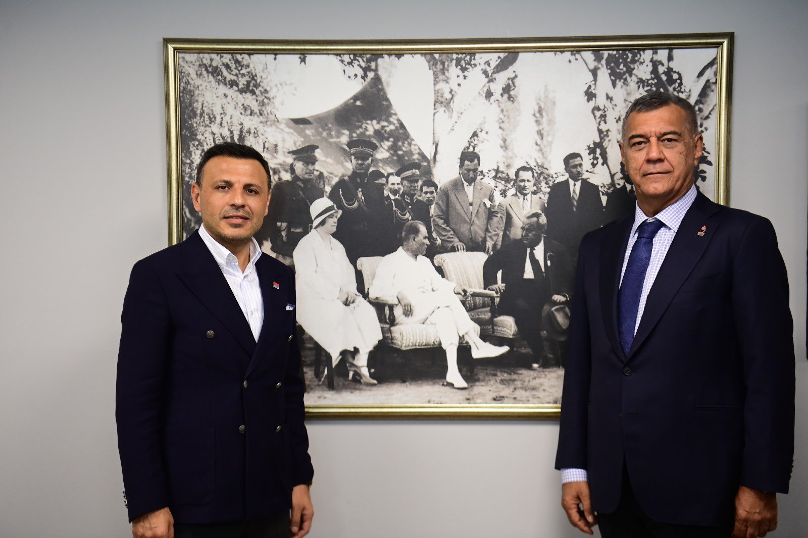 Özgür Çelik: “Ahmak Davası, Siyasi Darbe Girişimidir”