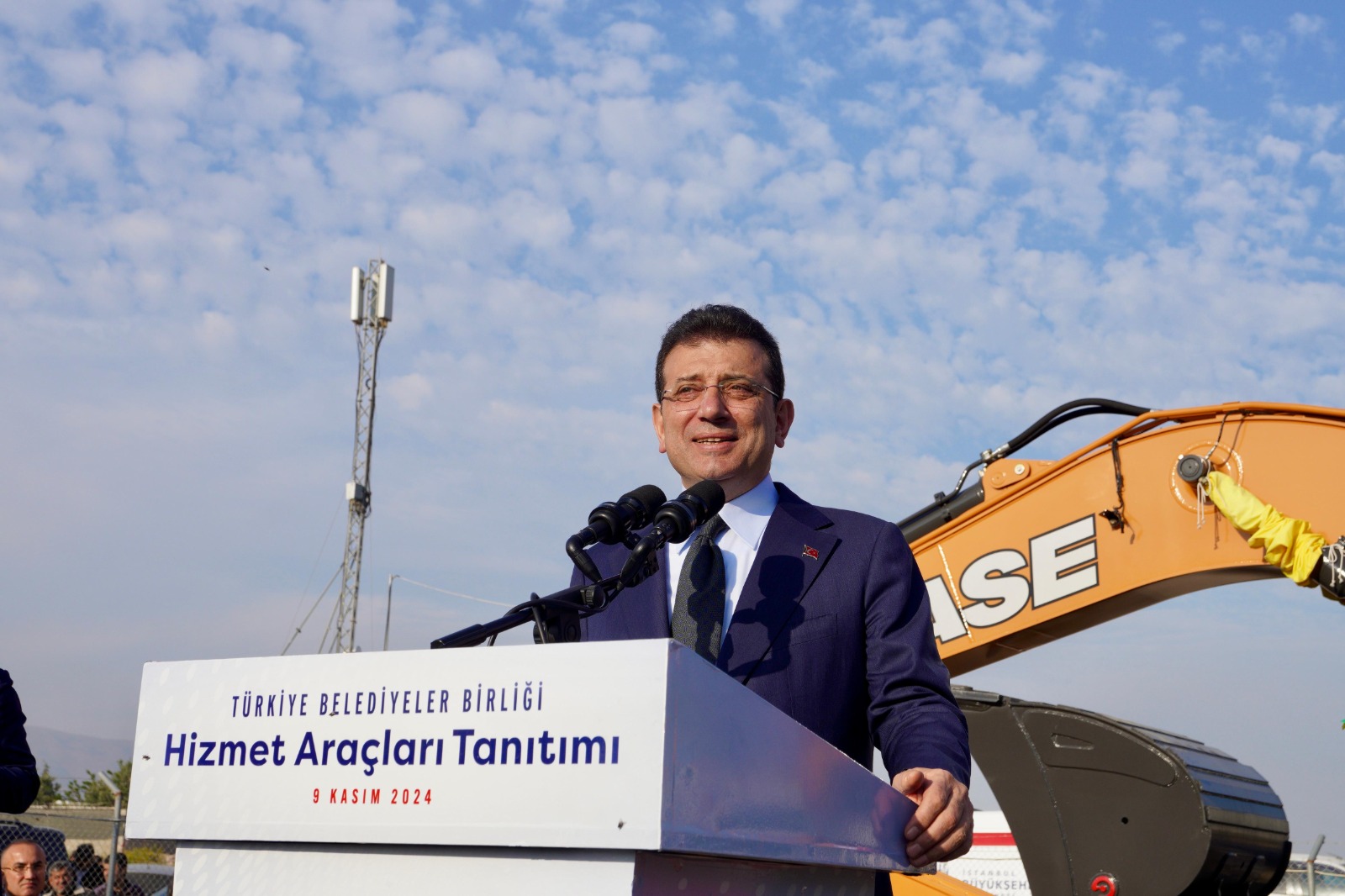 İstanbul Büyükşehir Belediye Başkanı Ekrem İmamoğlu, Hatay’da Coşkuyla Karşılandı ve Adalet Vurgusu Yaptı