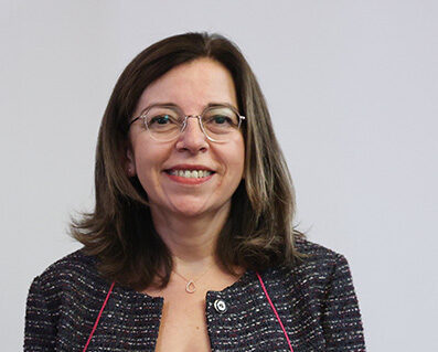 Diyabet genç yaşta katarakta  neden oluyor