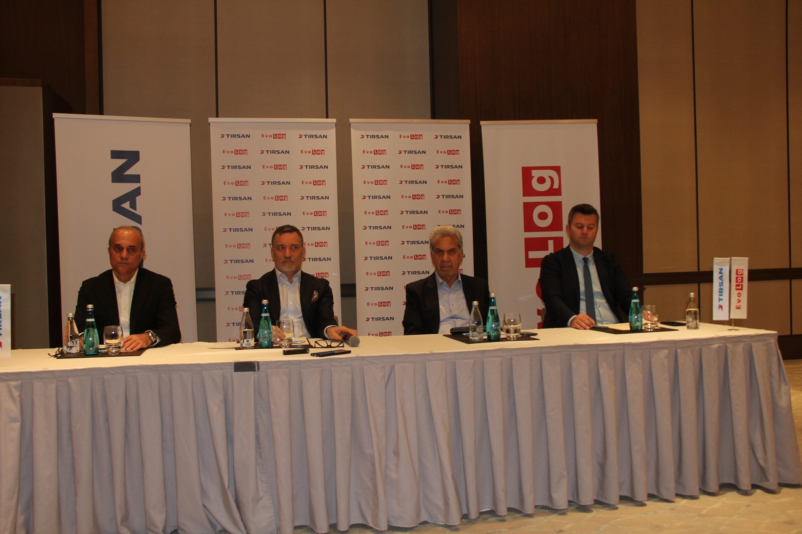 EvoLog, Tırsan’dan aldığı 750 treyler ile filosunu büyütüyor