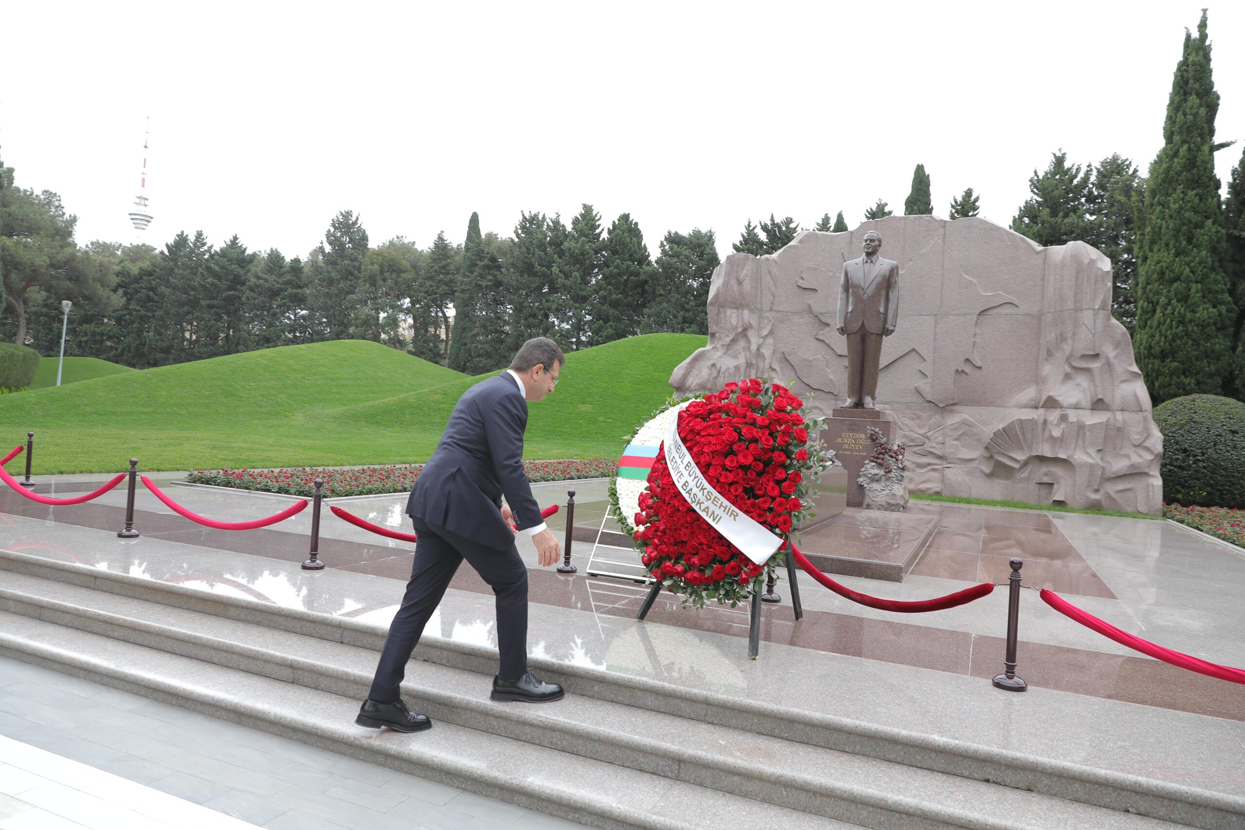 BAŞKAN İMAMOĞLU: İKLİM KRİZİNİN BEDELİNİ, EN FAKİR VE EN SAVUNMASIZ OLANLAR ÖDÜYOR “16 MİLYONLUK BİR ŞEHRİN BELEDİYE BAŞKANI OLARAK MİSYONUM, KİMSEYİ GERİDE BIRAKMAMAK”