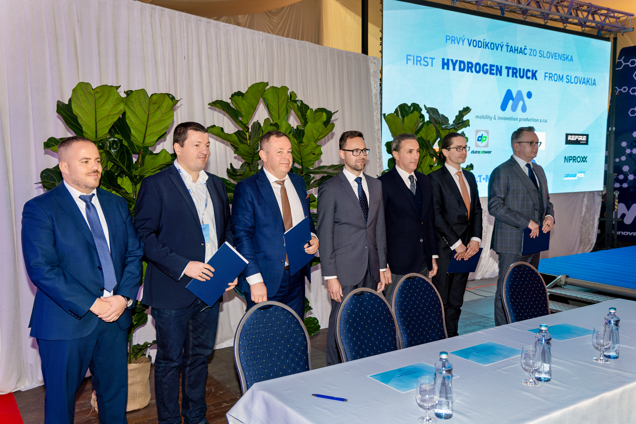 Ford Trucks ve Mobility & Innovation Production’dan Avrupa’da Bir İlk: Hidrojen Yakıt Hücreli Kamyon Tanıtıldı