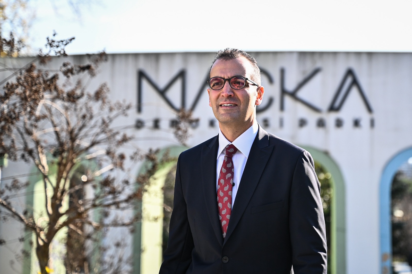 Yanındayız Derneği, 25 Kasım’da Erkekleri Kadına Yönelik Şiddetle Mücadeleye Çağırıyor