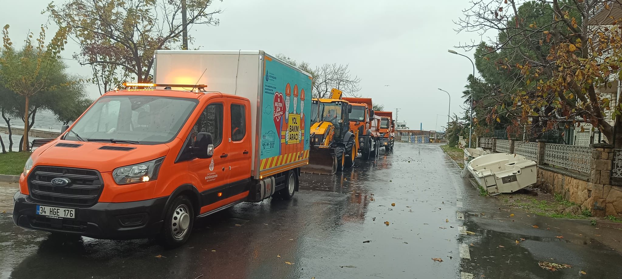 AKOM’DAN UYARI: ÇARŞAMBA’YA DİKKAT İSTANBUL’DA KUVVETLİ KAR YAĞIŞI GEÇİŞLERİ BEKLENİYOR