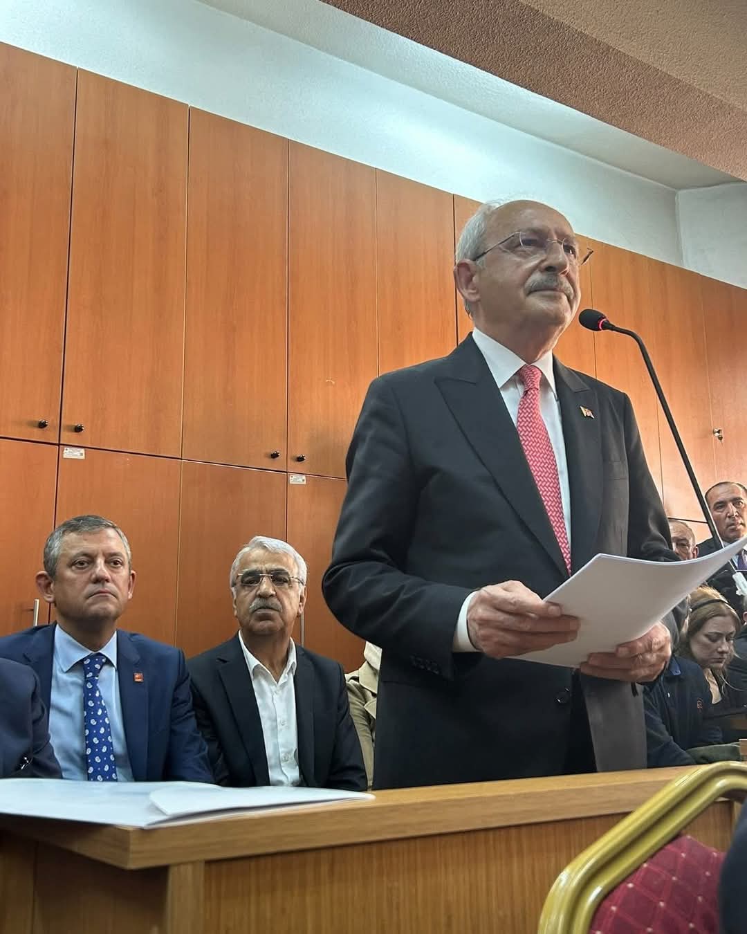 Çalışma ve Sosyal Güvenlik Eski Bakanı Mustafa Kul’dan Kılıçdaroğlu’na Sert Eleştiri: “KURUT Bekleme Yaşını Geçti, Artık Siyaseti Bırakmalı”