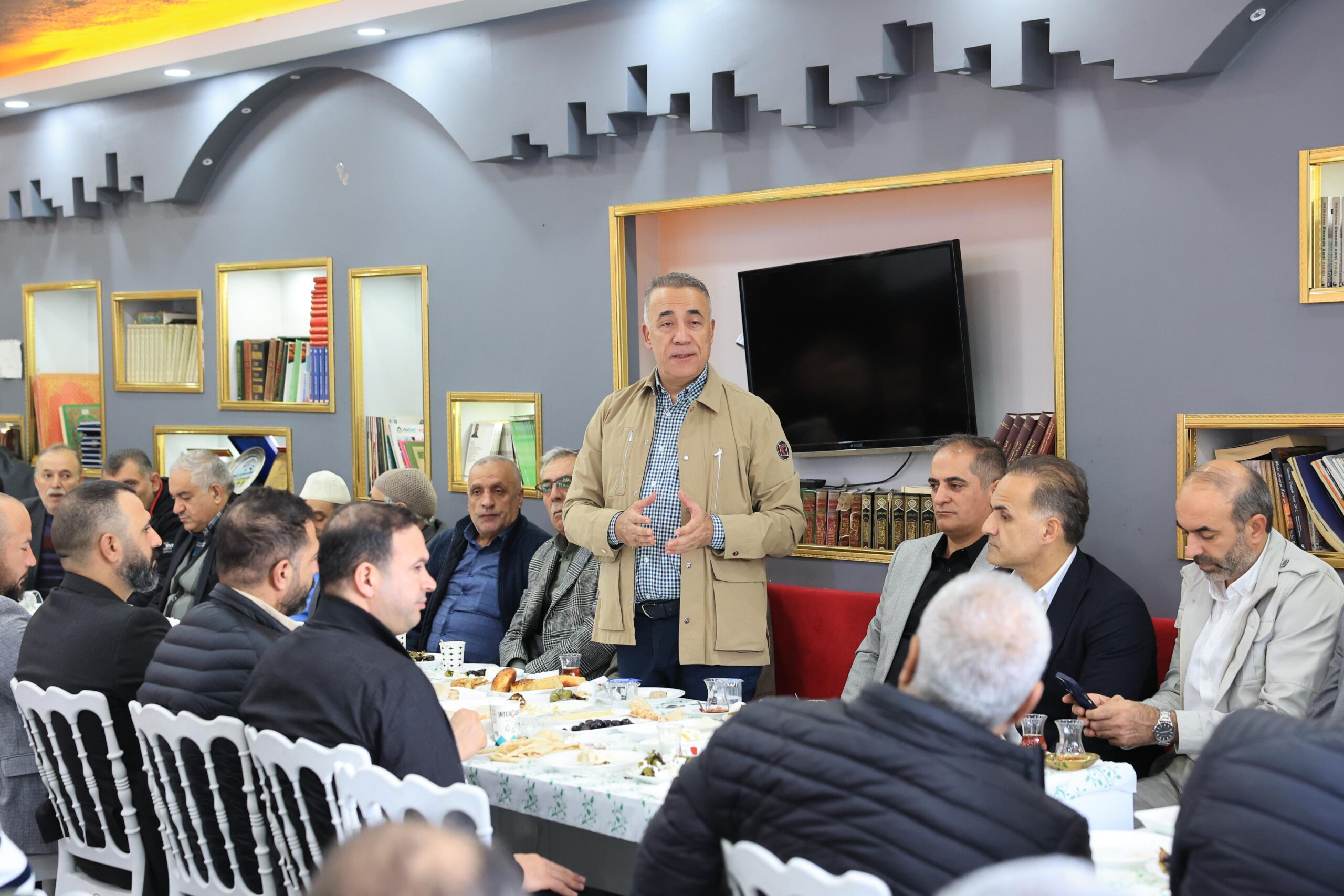 Ağrılılar Sultangazi’de Kahvaltıda Buluştu: Birlik ve Beraberlik Vurgusu Yapıldı